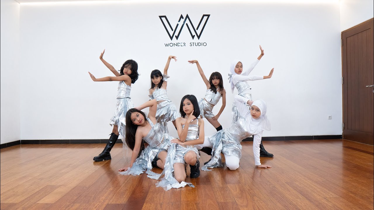 WONDER FANCY | Modern Dance Kids