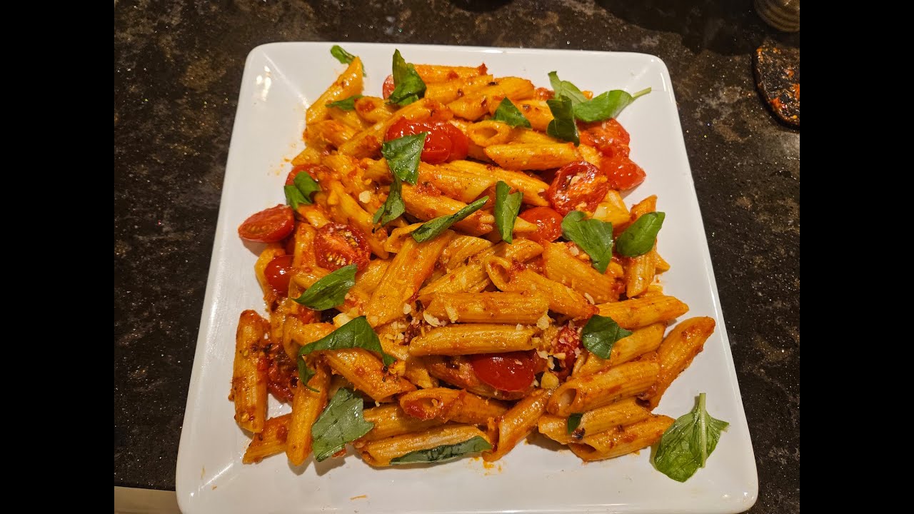Penne Arrabbiata (Pasta in Spicy Tomato Sauce)