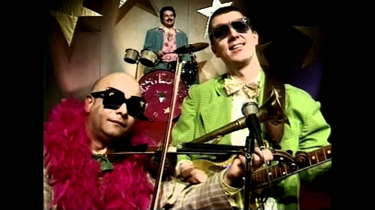 Nightlosers - Dragostea-i ca şi o râie