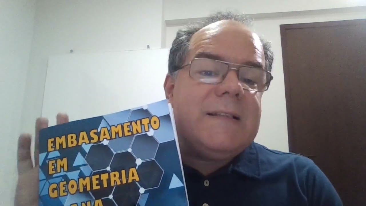 Análise do livro Embasamento em Geometria Plana