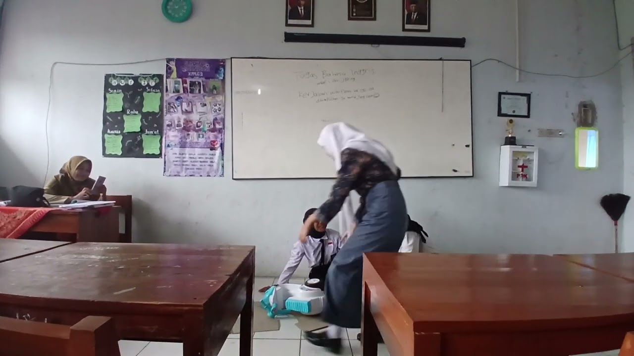 drama anekdot kls 10
