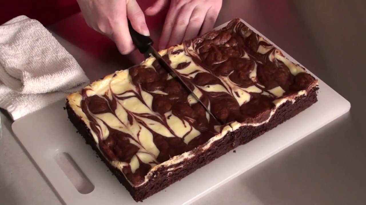 Cutting Chocolate Brownies Cleanly