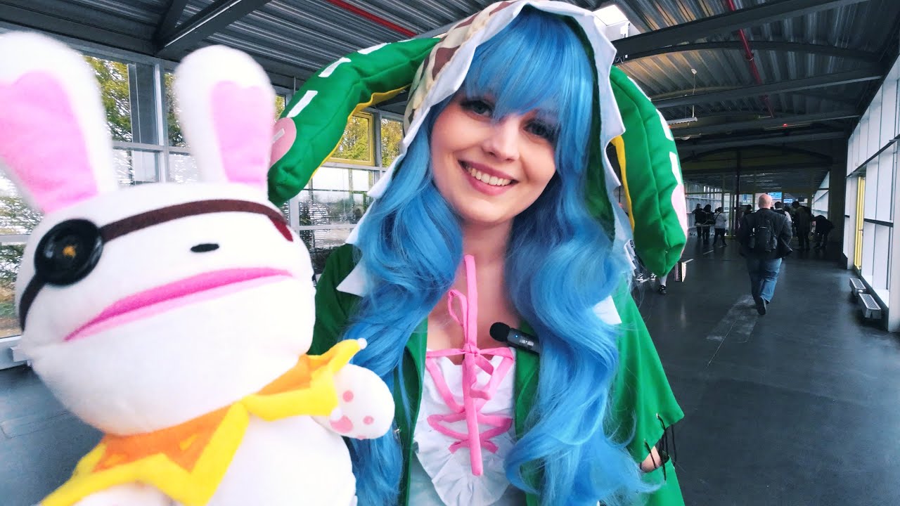 Beautiful Cosplay Looks: Standout Outfits From MAG-C Convention