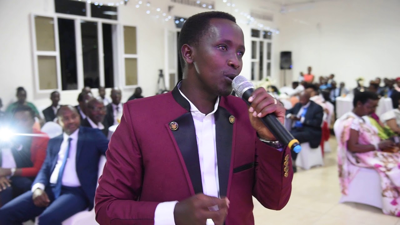 #Indundi TV | Nafashe urugendo buranyirira(Agahinda ku musore) Kiraya on mic