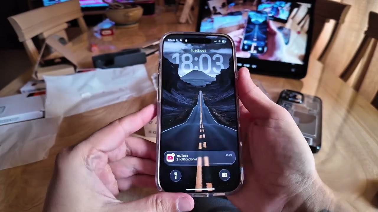 iPhone 17 Pro. Probando funda Spigen y protector Rhinoshield 