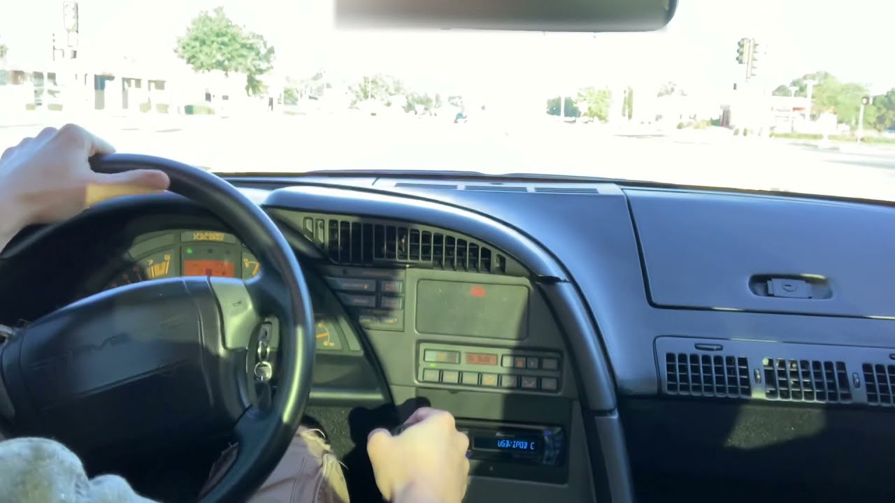1990 C4 Corvette ZR-1 - Sunday morning drive to the gas station (ride along)