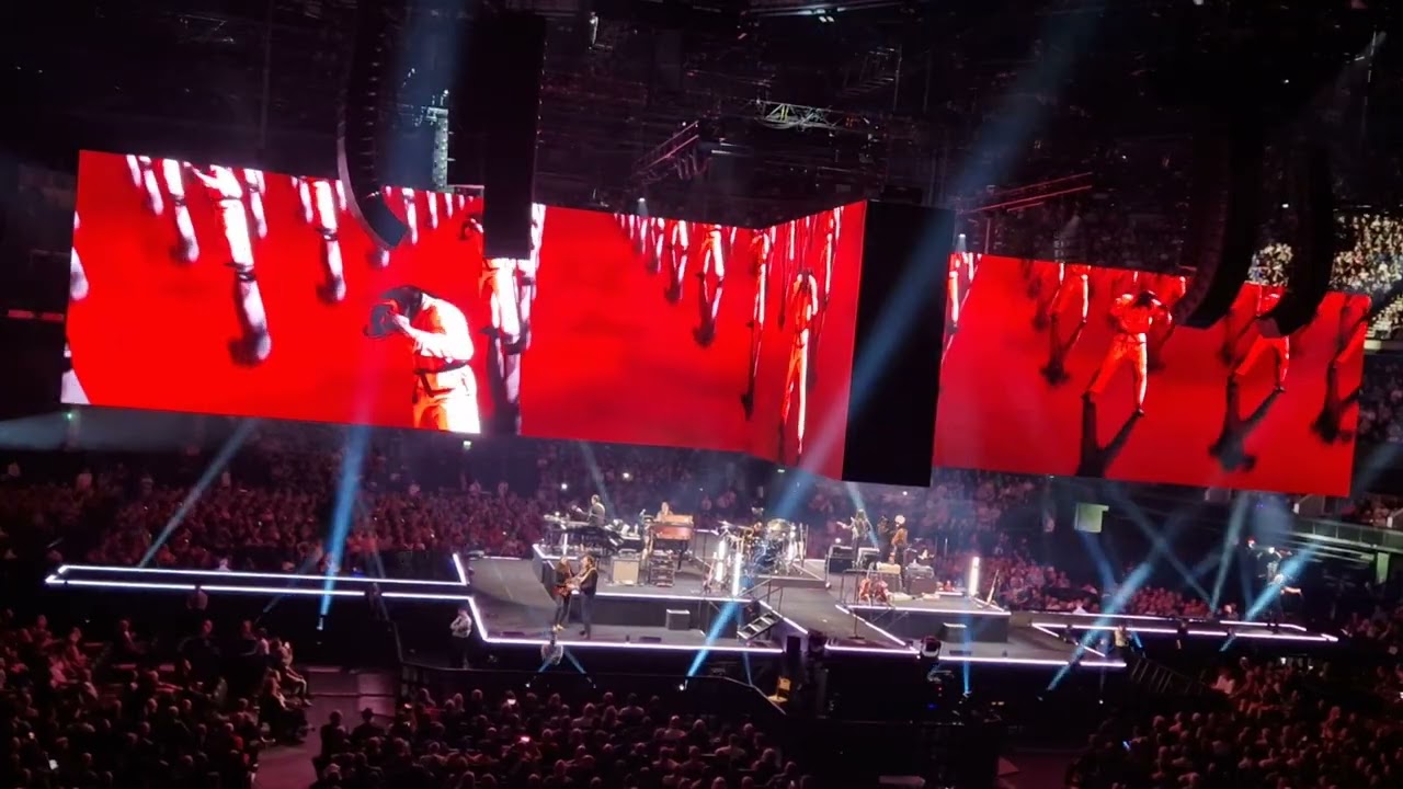 Roger Waters, Sheep (part of), Ovo Hydro, Glasgow, 2/6/23