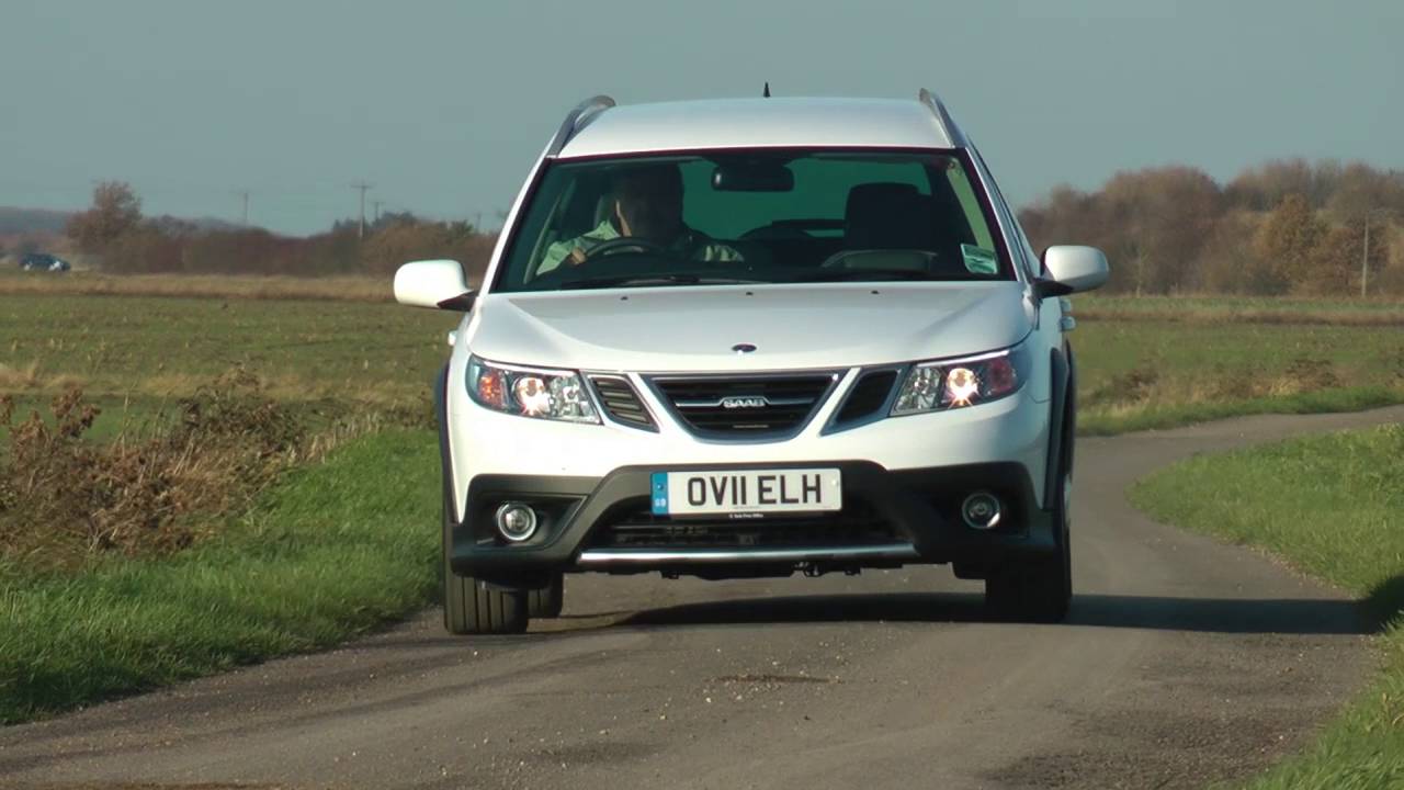 Subaru Outback vs. Saab 93-x - 2011