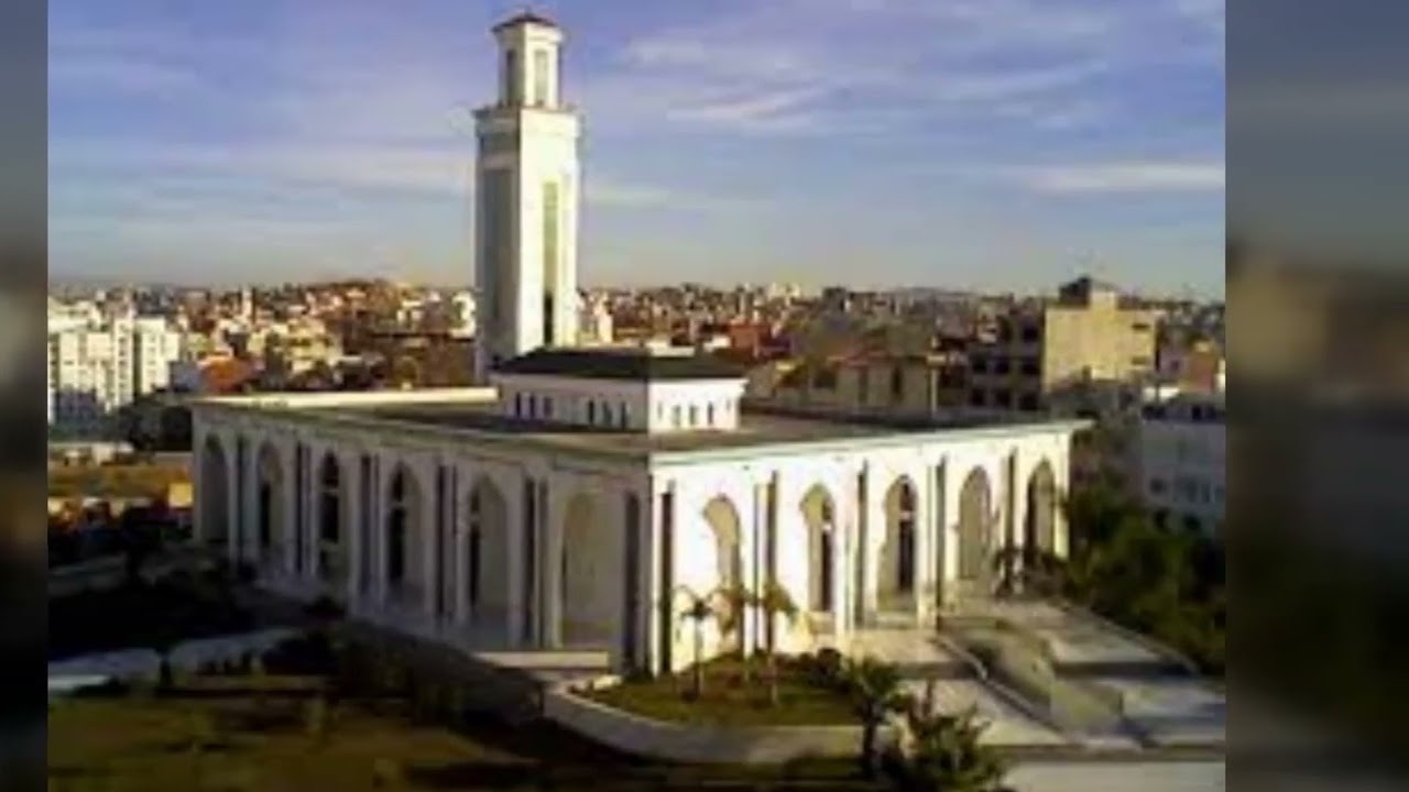 مسجد الامام مالك بطنجة (مسجد الاماراتي) / تراويح ليلة 9 رمضان 2023