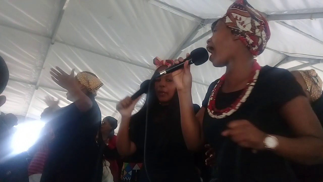 Njenge'ndluzela eyomele amanzi - AFM (Vusumuzi Vk Ngcobo on keys)