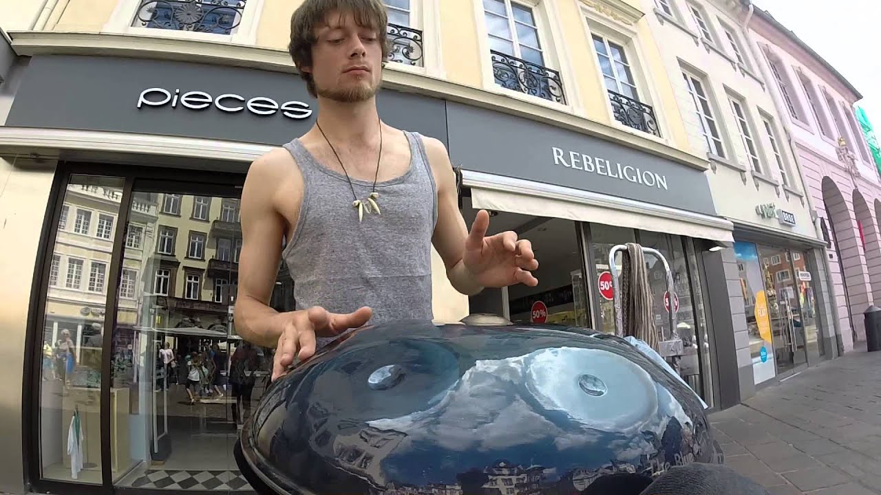 Handpan meditation music - Fabian Küpper - relaxing Street music Trier - SteelHarp (No Hang Drum)