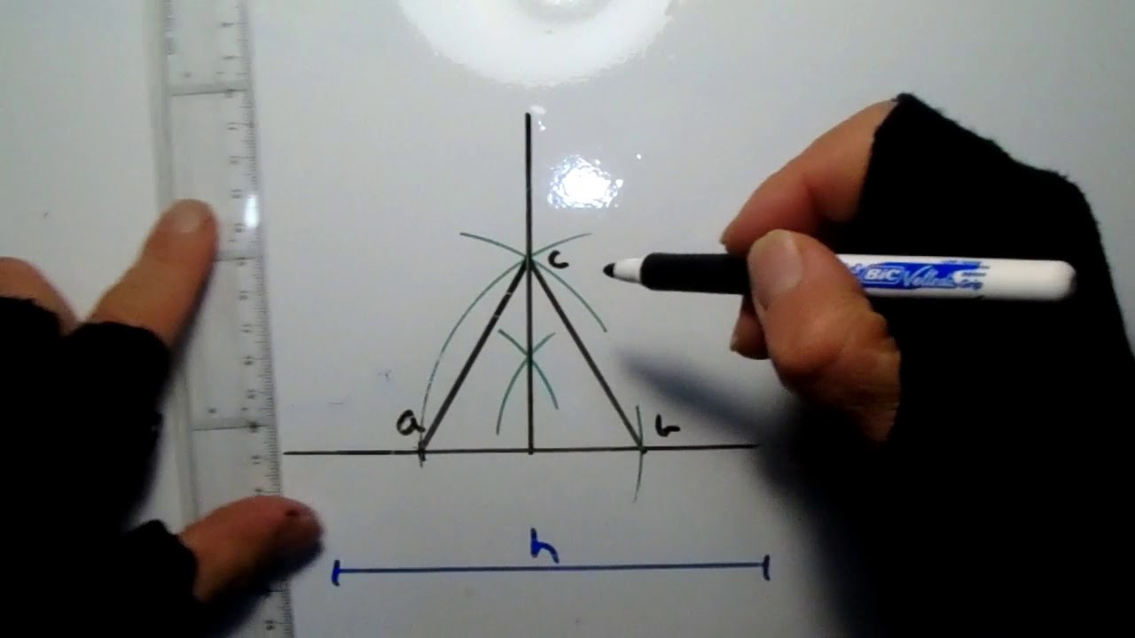 Construcción de un triángulo equilátero  conociendo su altura.