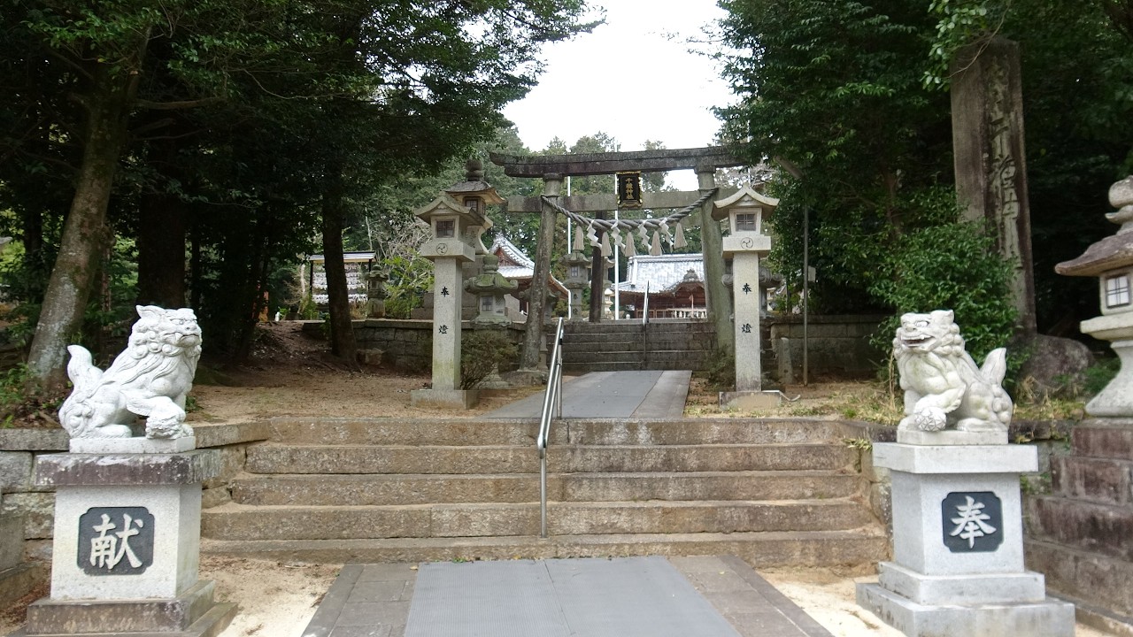 千種神社　ちくさじんじゃ　三重県三重郡菰野町大字千草