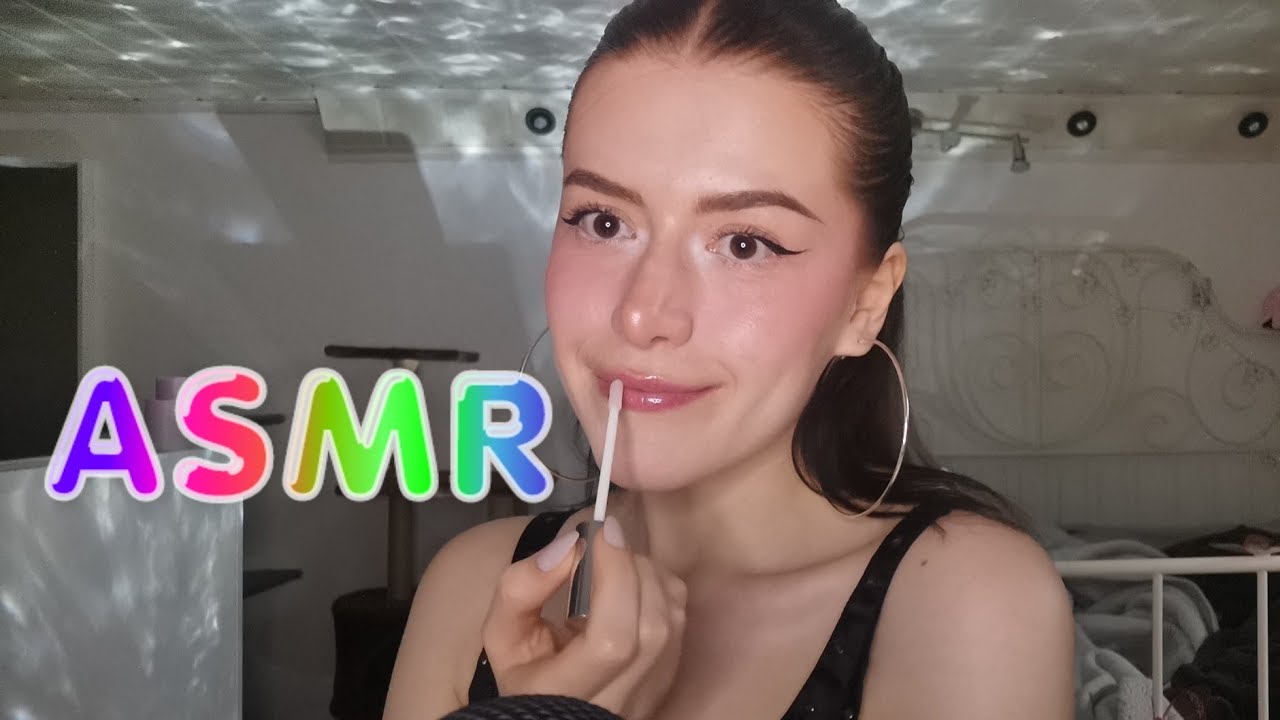 ASMR ✨ // applying lipglosses 💄 // sticky lip smacking sounds