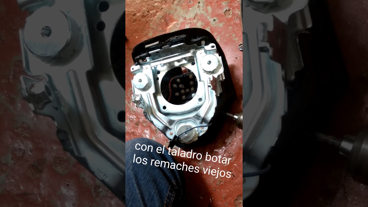 Como cambiar una tapa de airbag de CRV 2016