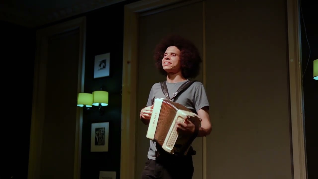 Cohen Braithwaite Kilcoyne at The Bridge Folk Club – Canada I O (Trad, Roud 309)