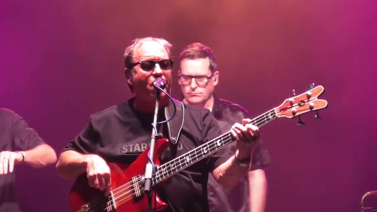 Level 42 Gig Piazza dei Cavalieri Pisa 06/09/25