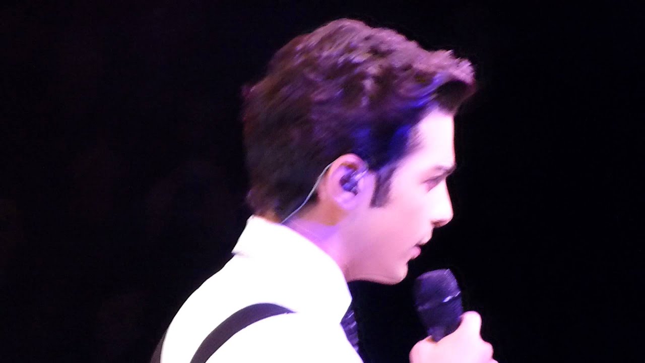 Gianluca Ginoble singing Maria @ NYCB Theatre At Westbury
