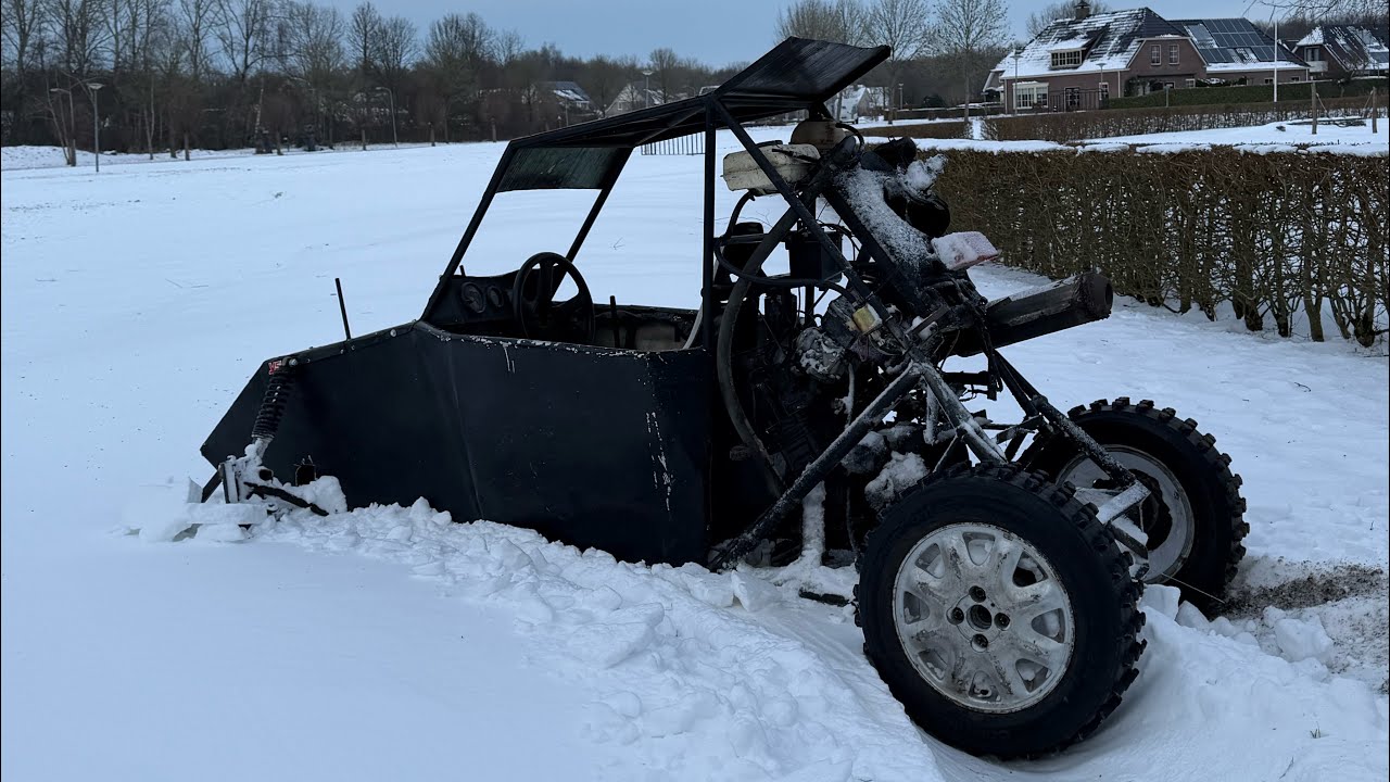 Bultń bouwt een beunskibuggy