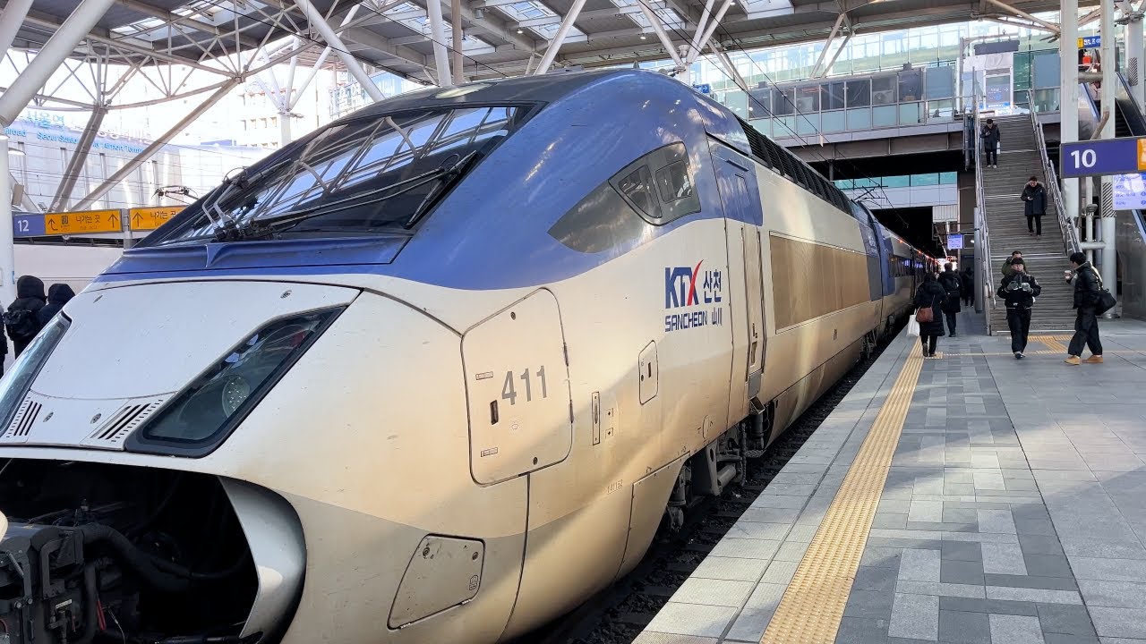Путешествие на корейском сверхскоростном поезде первого класса KTX | Сеул — Тэджон