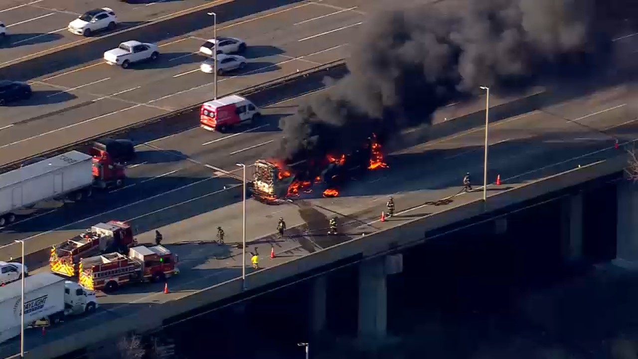 Massive fire engulfs bus on NJ Turnpike near Newark Airport