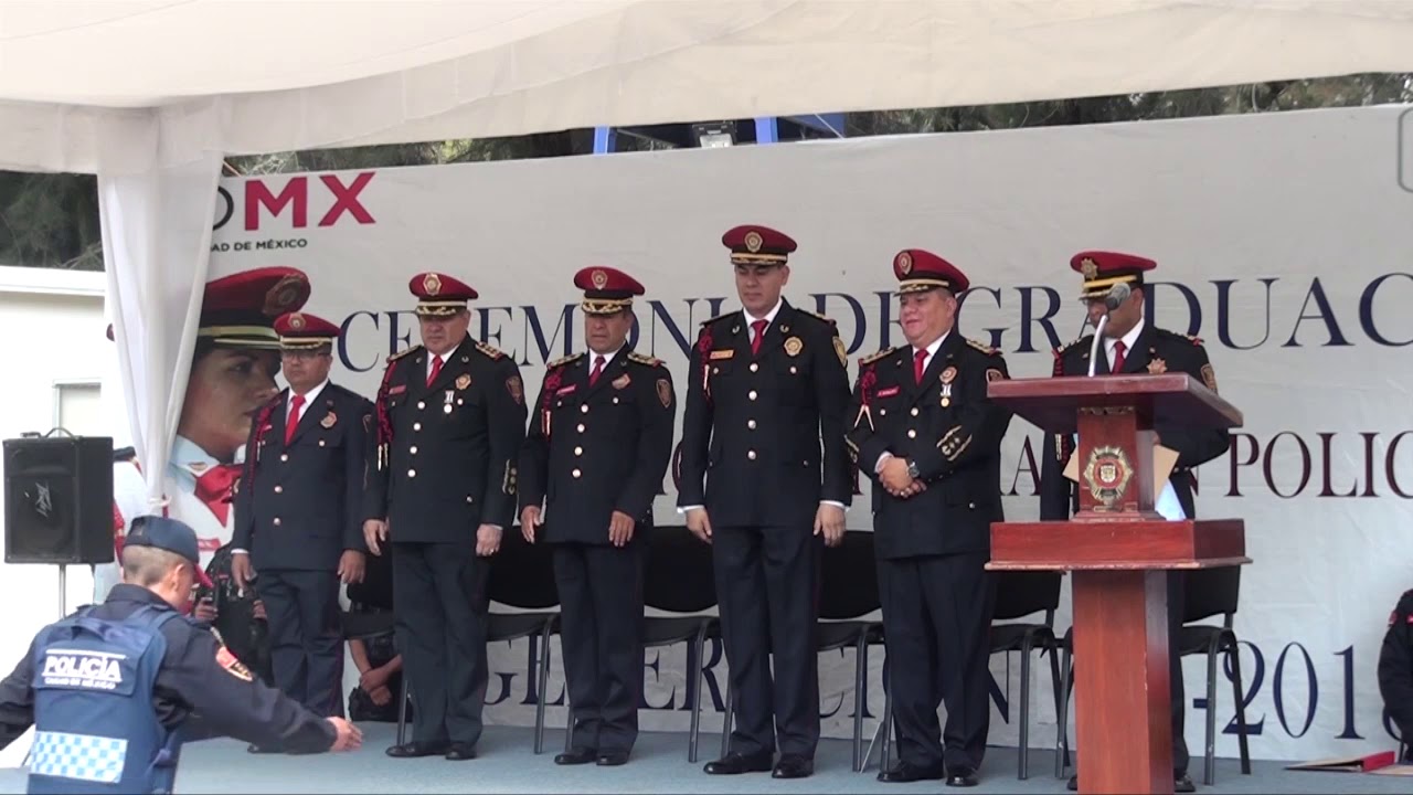 1744 graduados de la Policía Bancaria e Industrial
