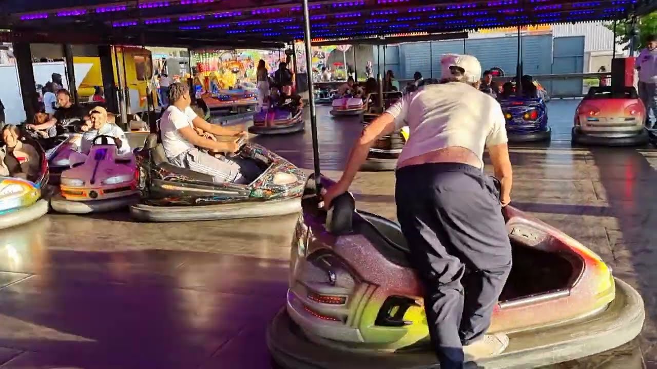 AUTO CHOC fête foraine de deville les Rouen