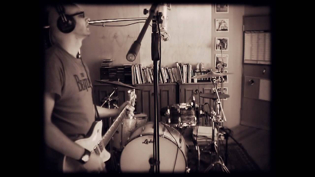 Can't Go Back (remastered video) - Michael Carpenter