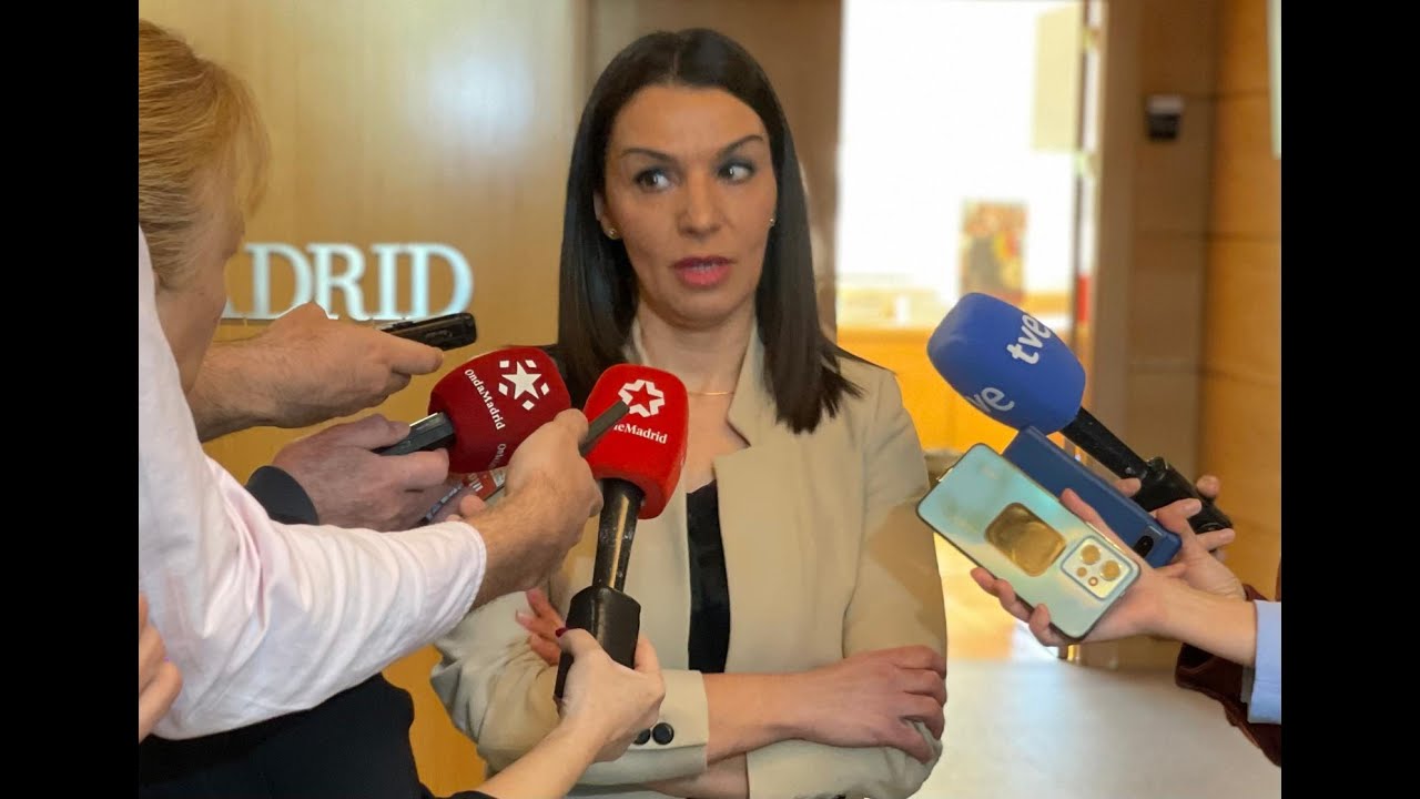 En la cátedra de Begoña Gómez hubo irregularidades y presiones a las empresas