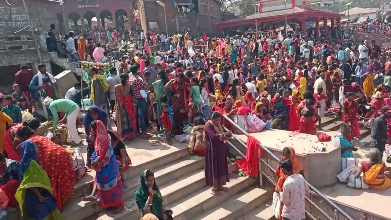 #viralvideo गंगा स्नान का वीडियो आप लोग देखिए बक्सर रामरेखा घाट