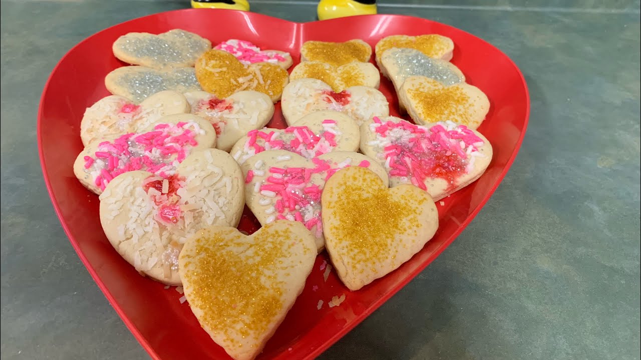 Galletas de corazón con solo 3 ingredientes / para san Valentín súper fácil de hacer  😋