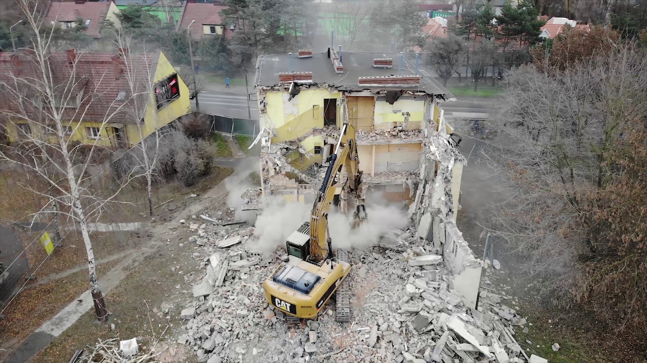 Wyburzenia budynków na trasie tramwaju na Naramowice