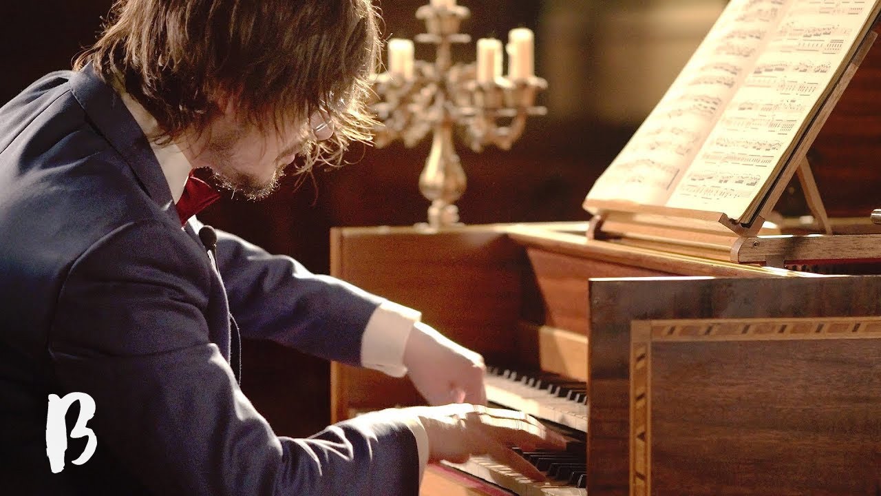 Bach, Toccata & Fugue in D Minor BWV 565 - harpsichord, Fernando Cordella | BACH BRAZIL
