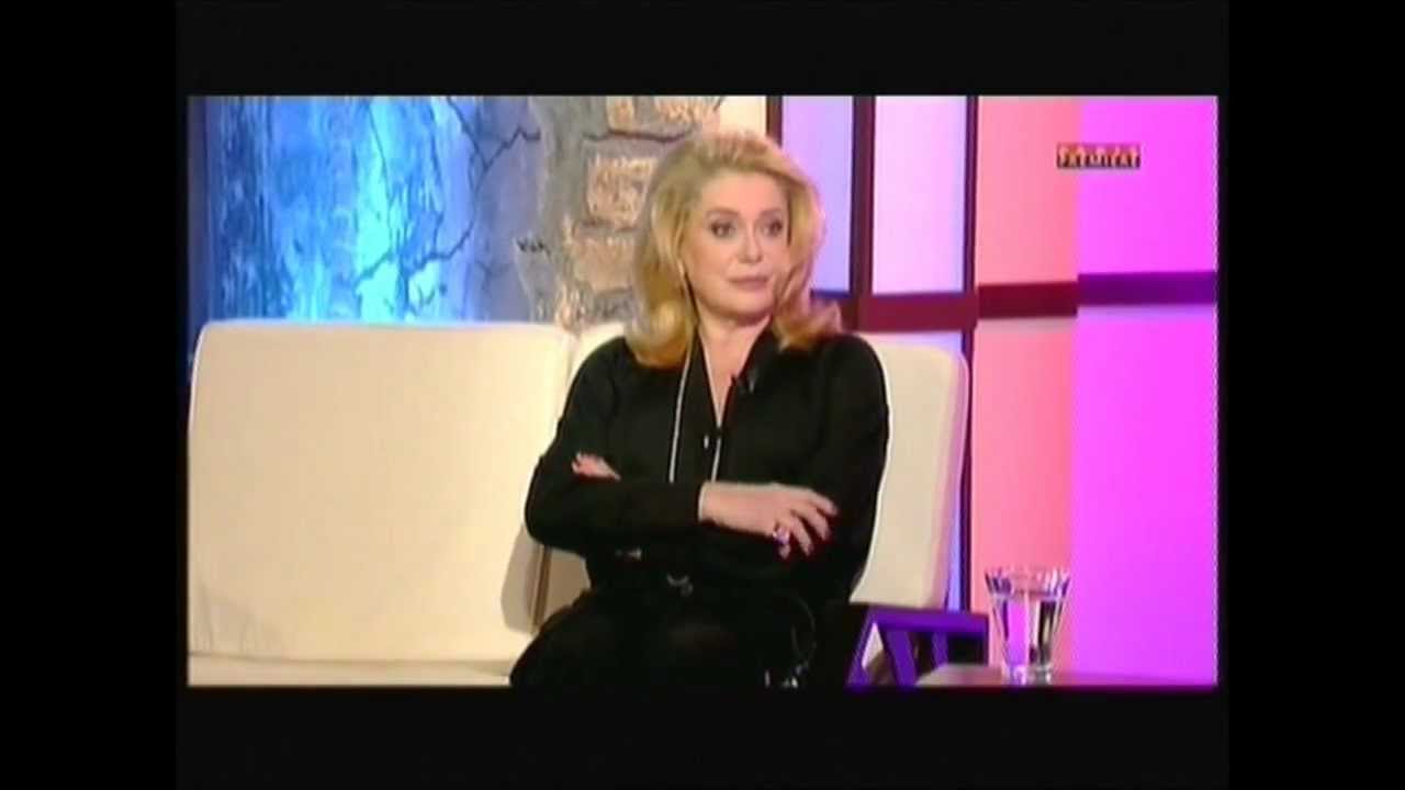 2010 - Tot ou tard - Catherine Deneuve - 1.2.wmv