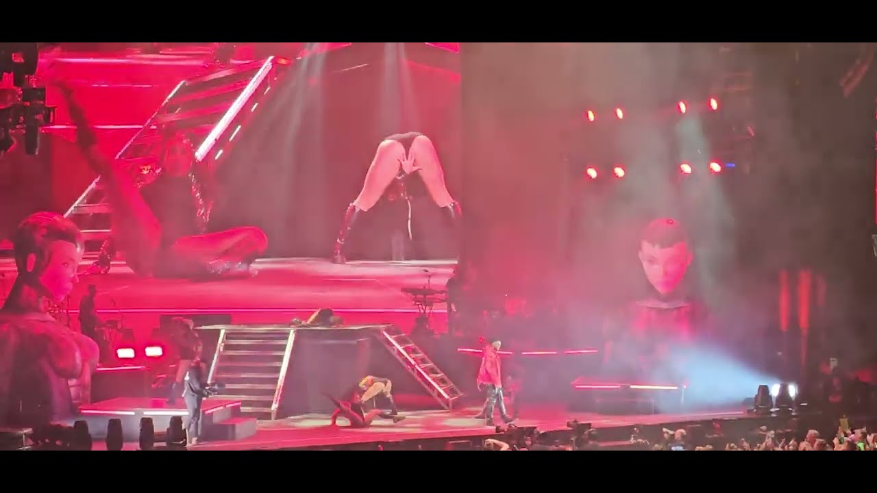Jason Derulo - Wiggle (Nu King World Tour - Lanxess-Arena Köln - LIVE - 2024-03-16)