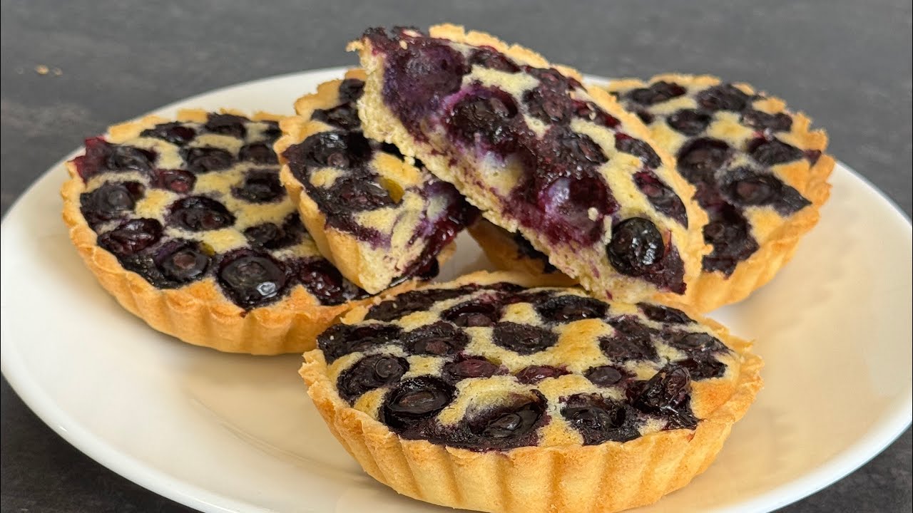 How To Make Blueberry Delicious Blueberry 🫐 Pie At Home