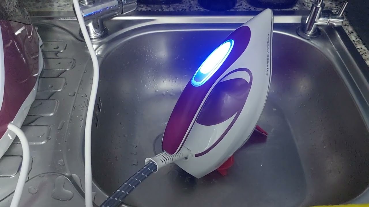 Tefal Express Protect Kazanlı Ütü Temizliği.