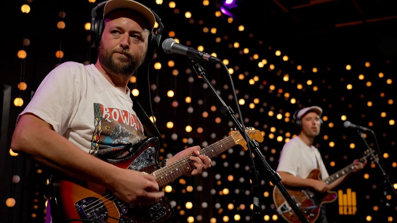 Quivers - Pink Smoke (Live on KEXP)
