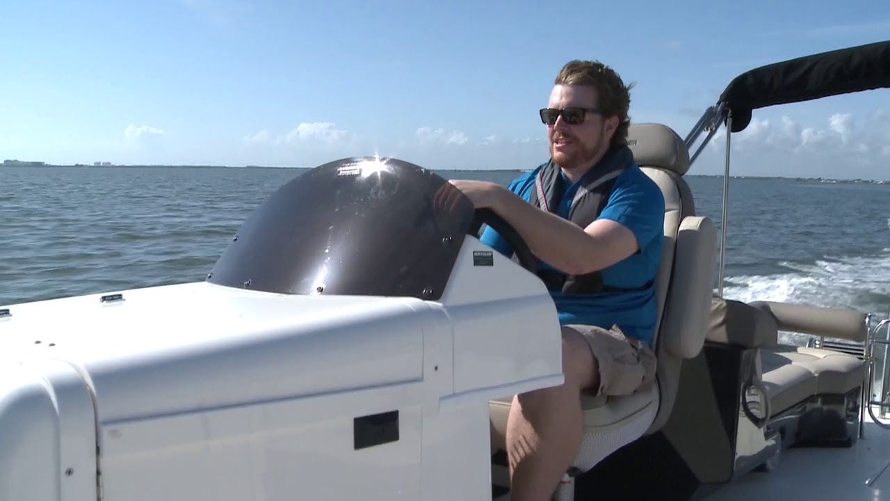 Bayliner Element XR7 | Pontoon Review
