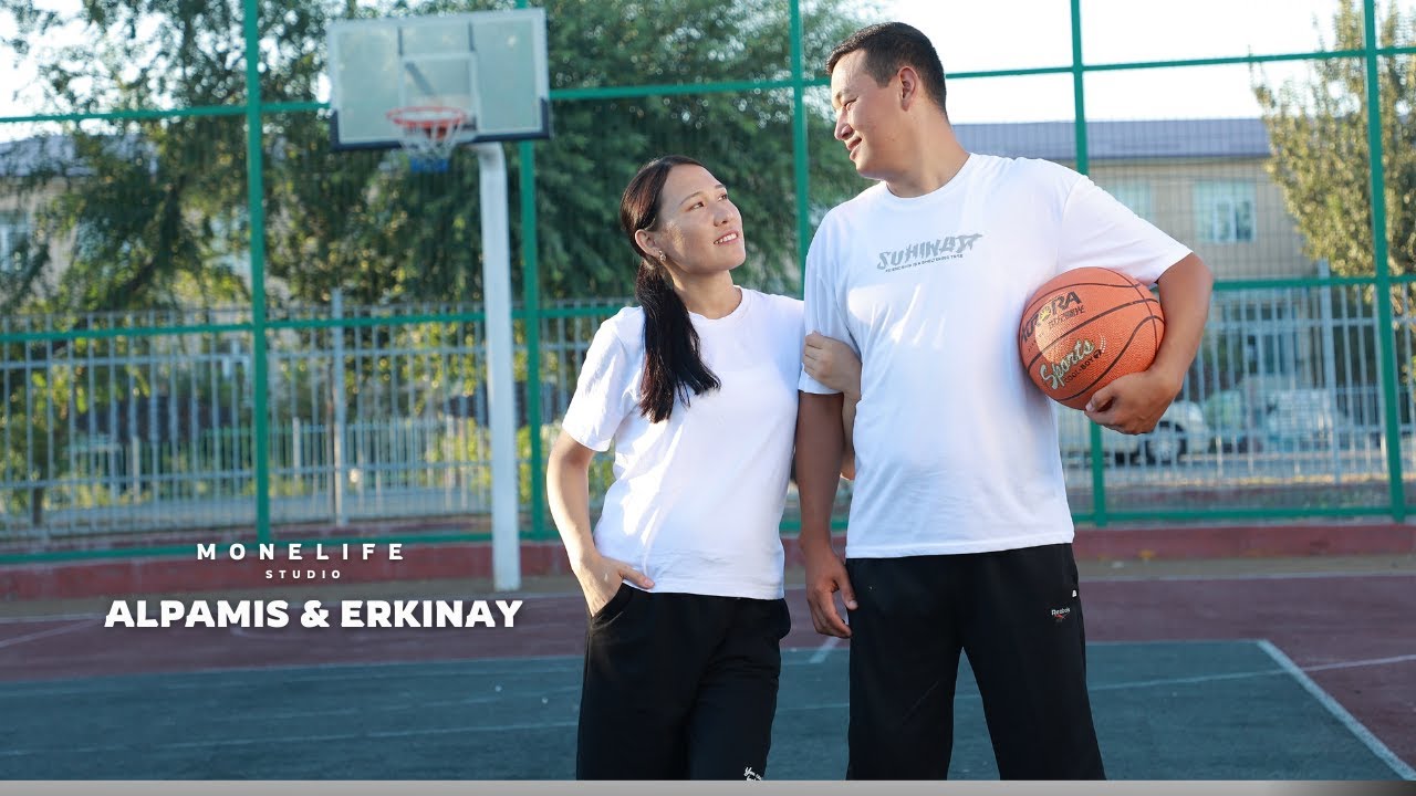 Alpamis  & Erkinay  Monelife_studio