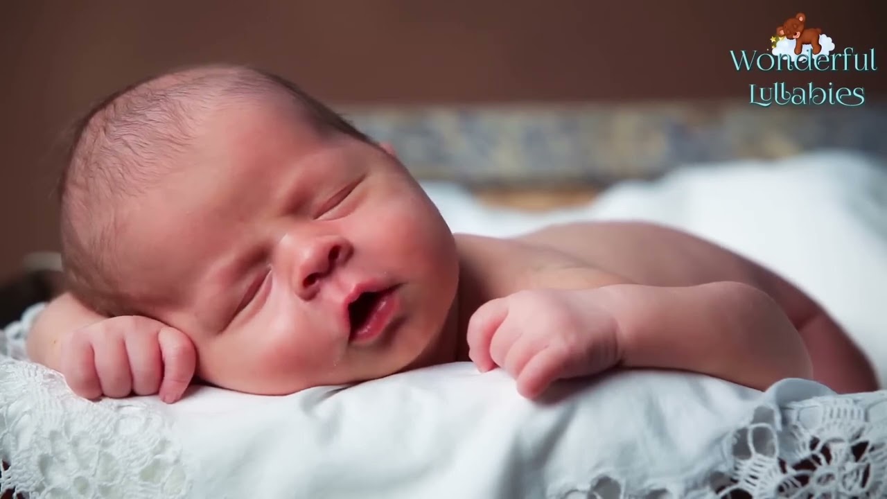 4 Hours Super Relaxing Music For Babies To Go To Sleep ♥♥  Lullaby No  9  And A Cute Smiling Baby