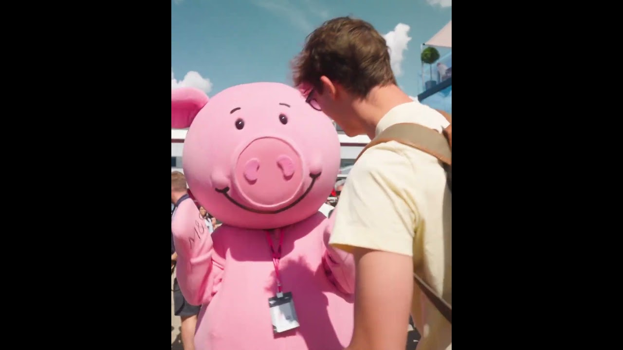 At least Percy Pig remembered their paddock pass this weekend 😂 (via @haasf1team/TT)