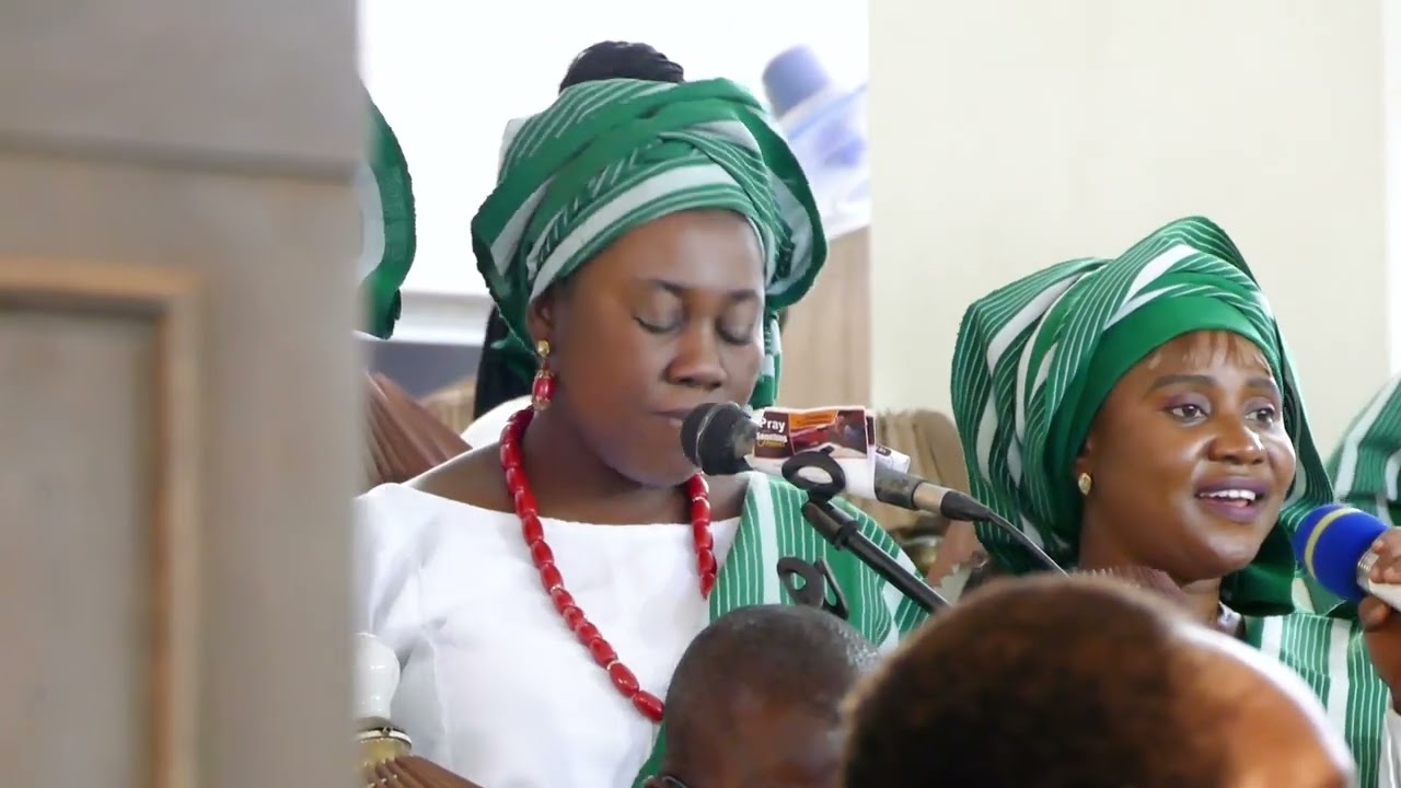 Erelu at 70 Church Service 2