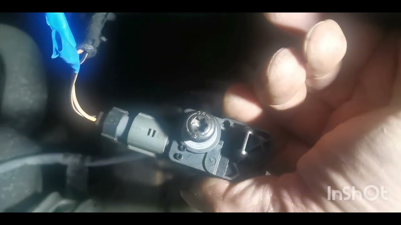 Air Bag Impact Sensor Code B0083 Short to Ground or Battery Vauxhall Corsa 1.4 Petrol 2016