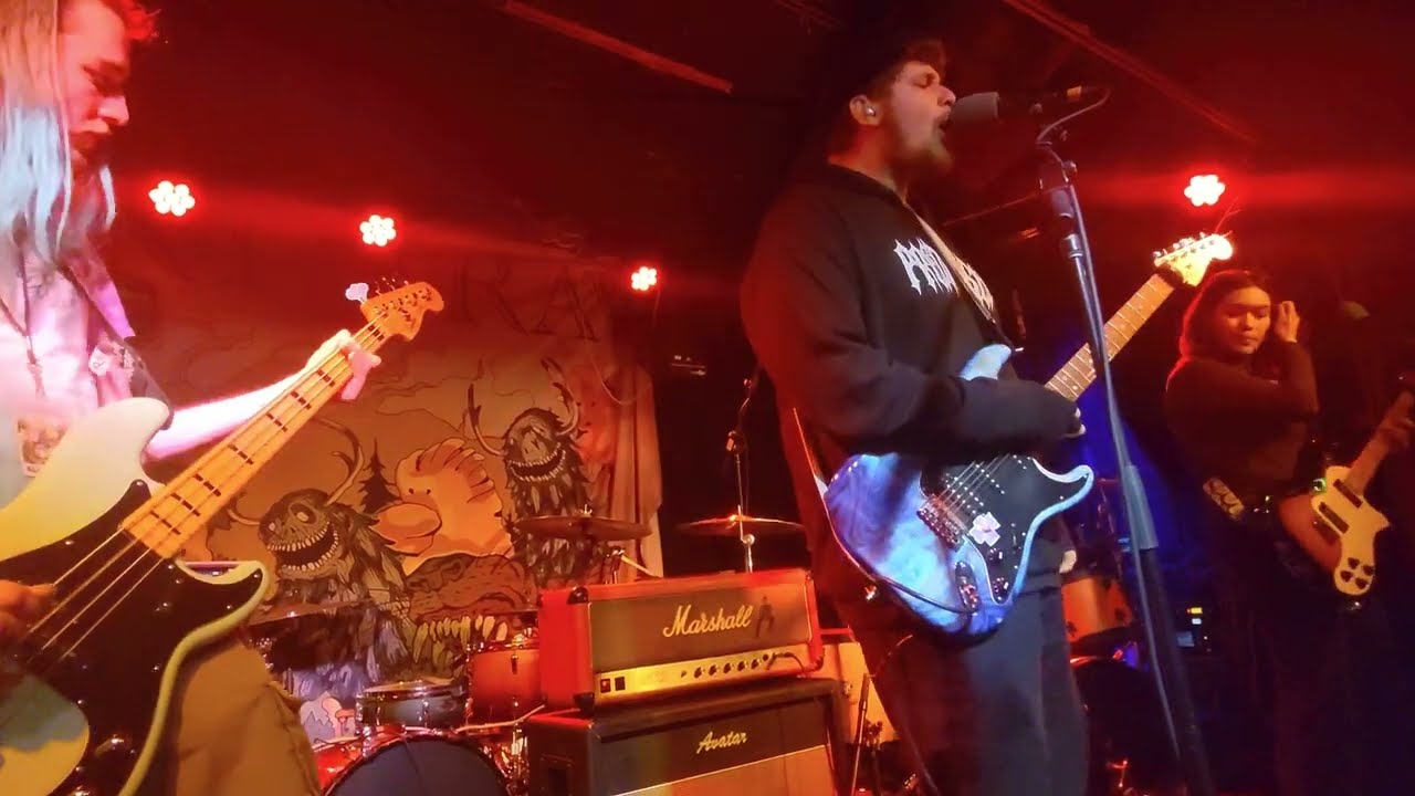 Giveaway - Untitled (Live, 03/23)
