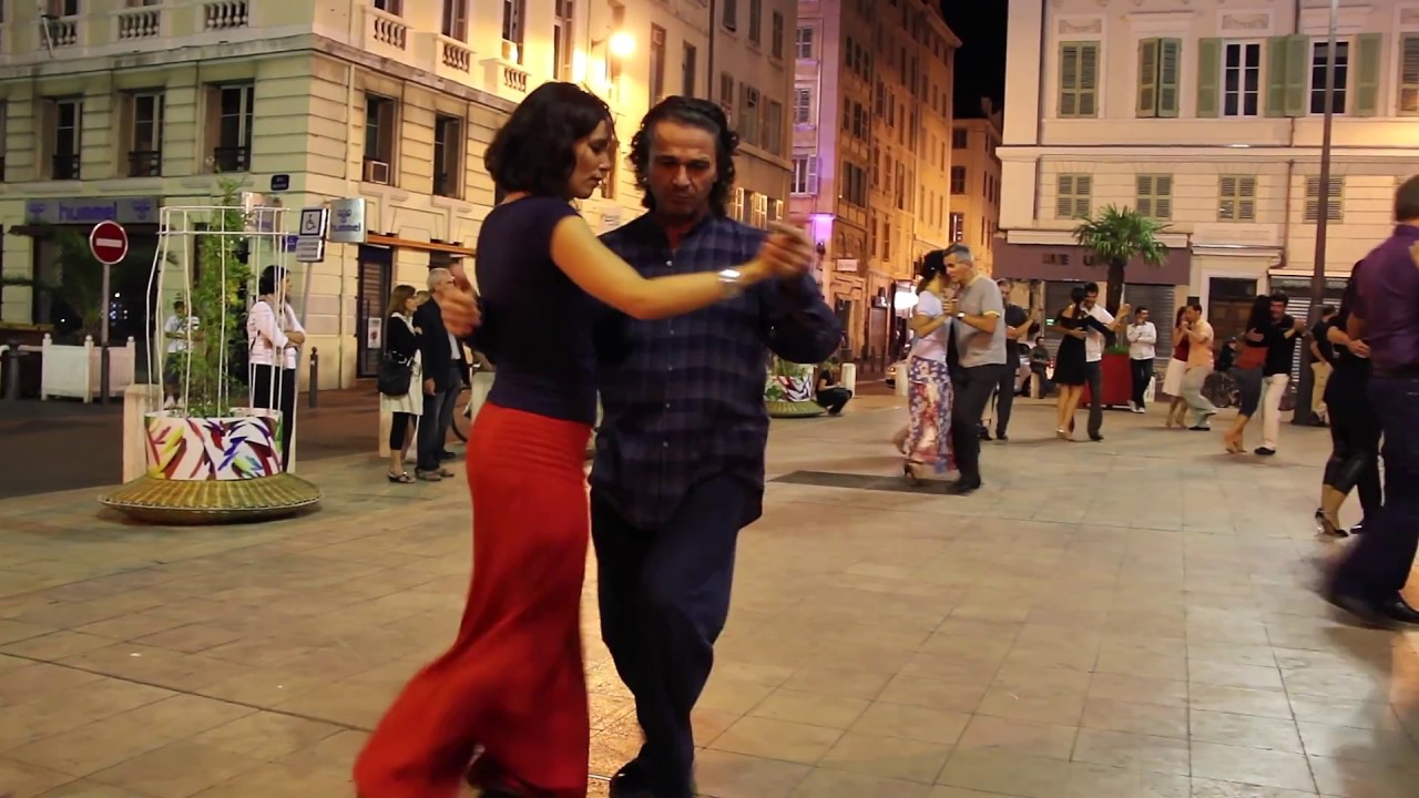 Tango à L'opéra Les trottoirs de Marseille