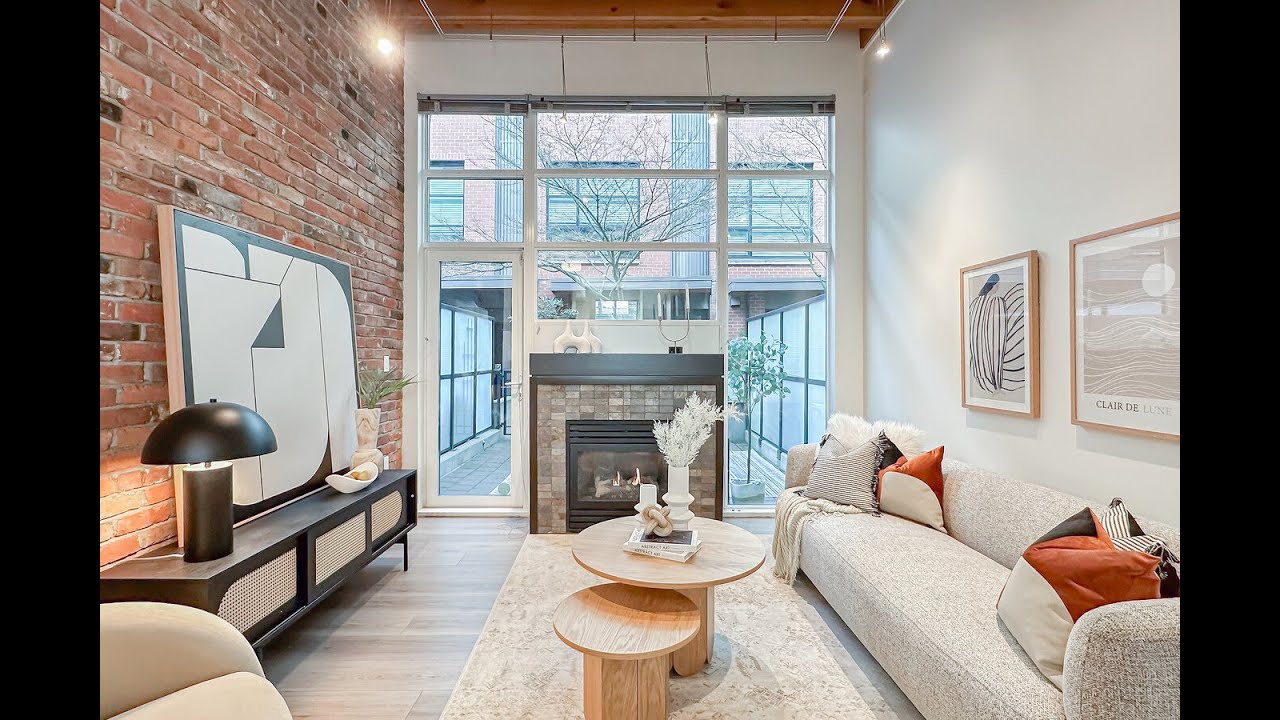 8890 Selkirk Street, Vancouver, BC - Sotheby's International Realty Canada
