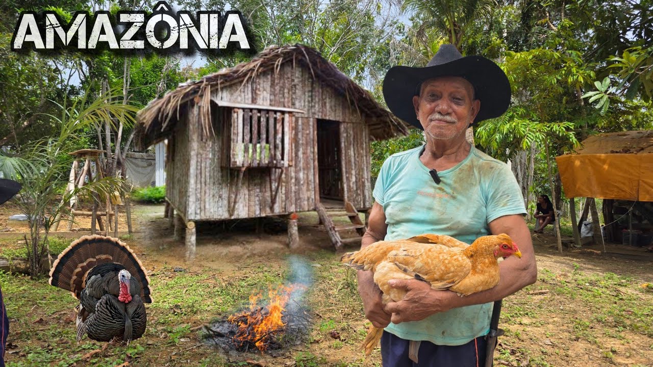 ELE TEM 83 ANOS e VIVE ISOLADO NA SELVA SEM ENERGIA COM SEUS  ANIMAIS, PLANTANDO SUA PROPRIA COMIDA