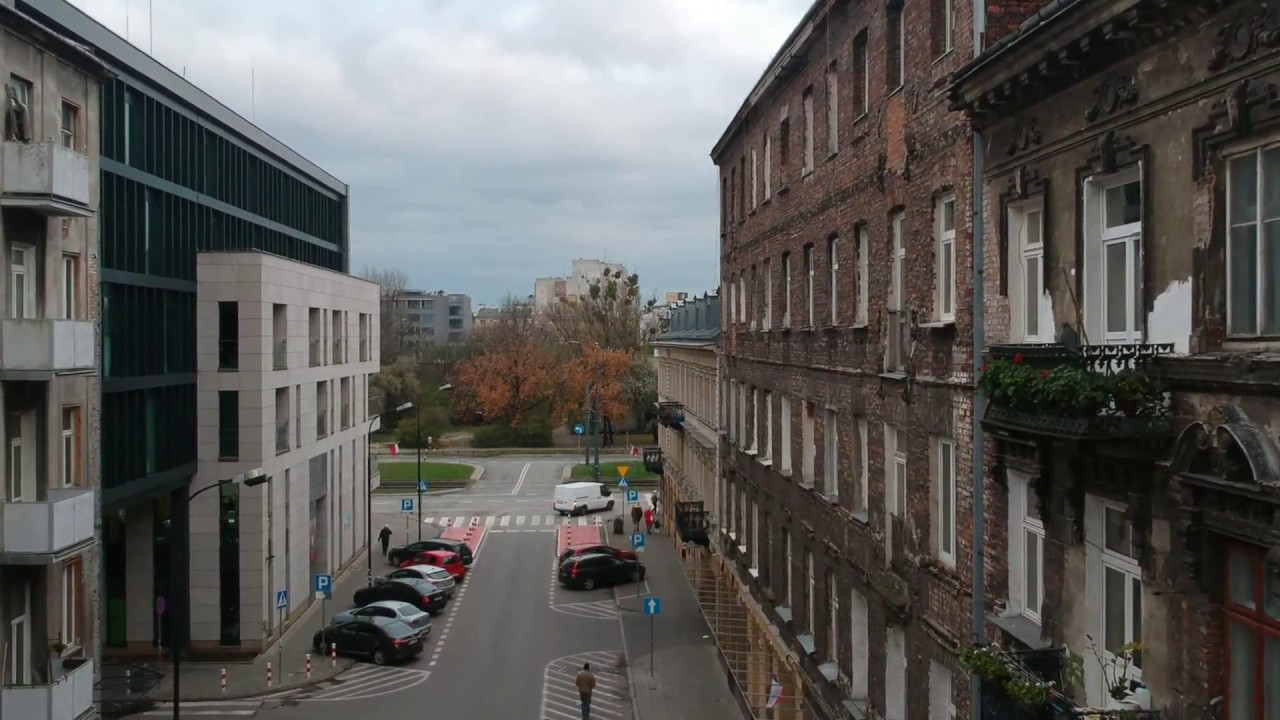 PRAGA WARSZAWA - BRZESKA STREET (DRONE VIEW)
