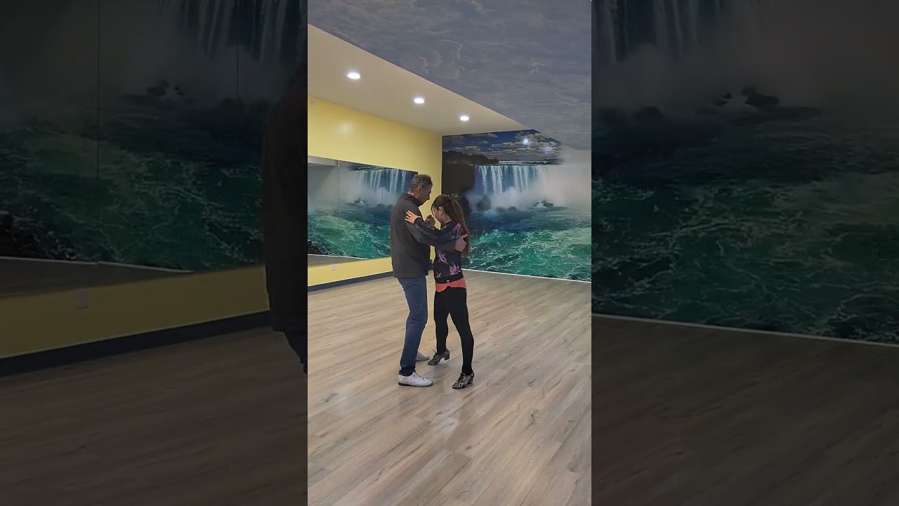 #argentinetango -Left Foot Displacement #argentinetangodance #argentinatango #tangoargentine #dance